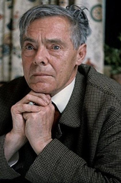 Walter Ladengast - Actor Profile Photo