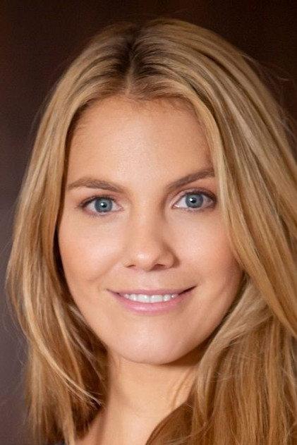 Viviane Geppert - Actor Profile Photo