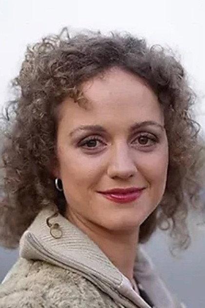Angelique de Bruijne - Actor Profile Photo