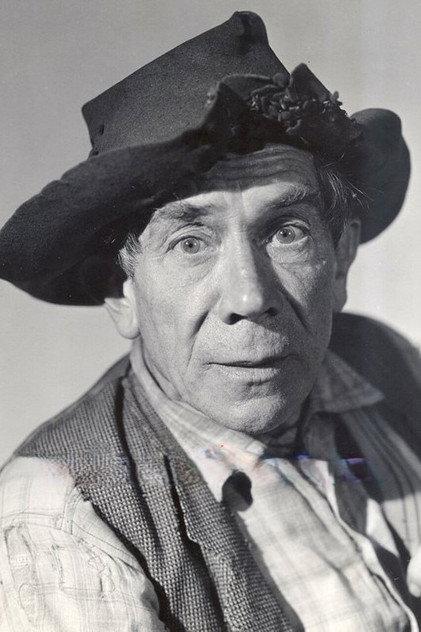 Ernie Adams - Actor Profile Photo
