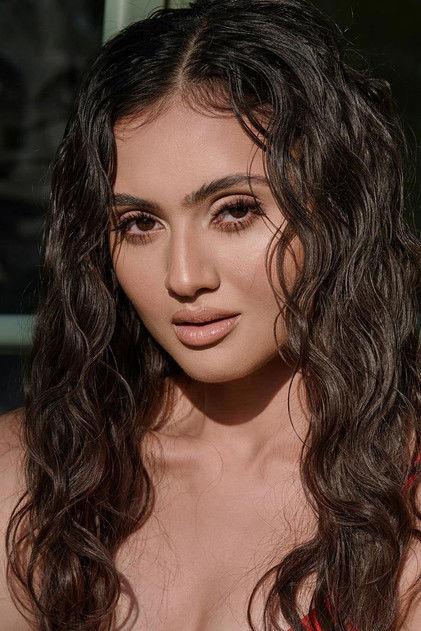 Janki Bodiwala - Actor Profile Photo