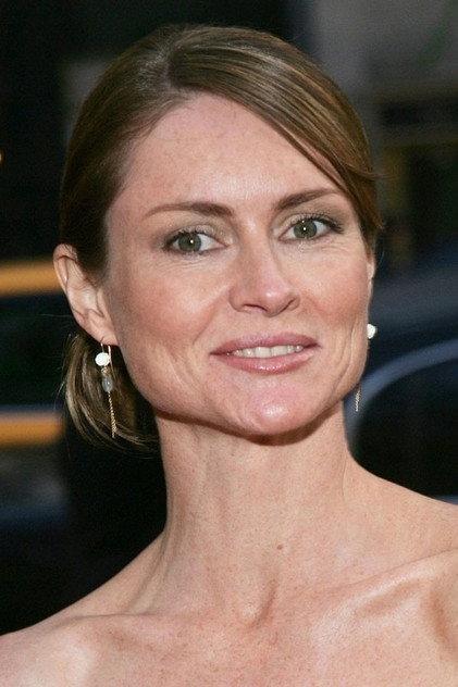 Kate Isitt - Actor Profile Photo