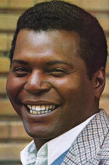 Gésio Amadeu - Actor Profile Photo