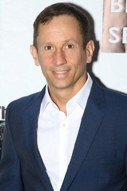 Robbie Bryan - Actor Profile Photo