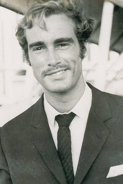 Sean Flynn - Actor Profile Photo