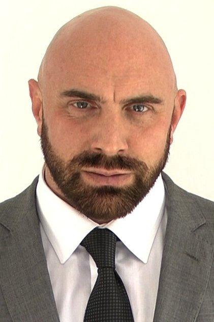 Charlie Rawes - Actor Profile Photo