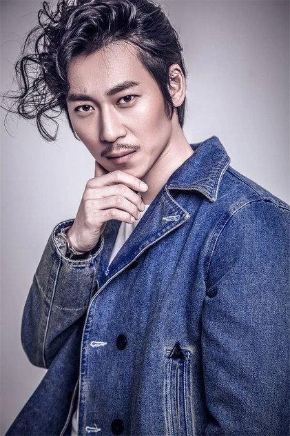 Haowen Liu - Actor Profile Photo