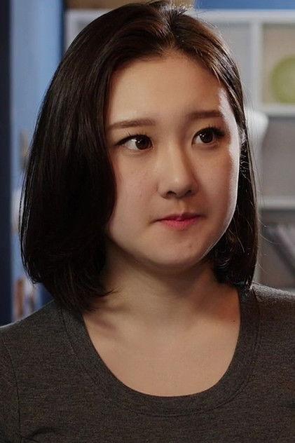 Jeong Yoon-I - Actor Profile Photo
