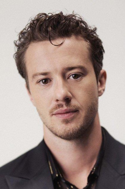 Joseph Quinn - Actor Profile Photo