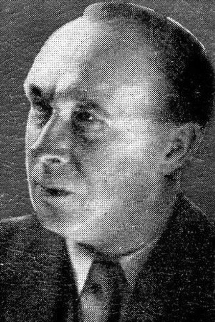 Ernst Behmer - Actor Profile Photo