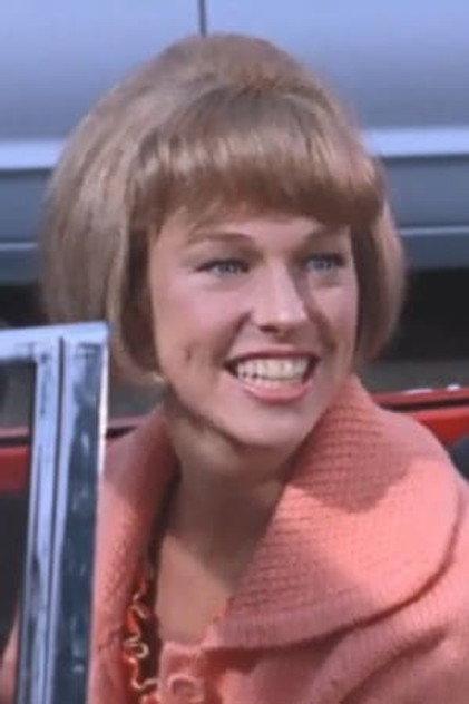 Sandra Lynn - Actor Profile Photo