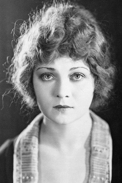 Mary Warren - Actor Profile Photo