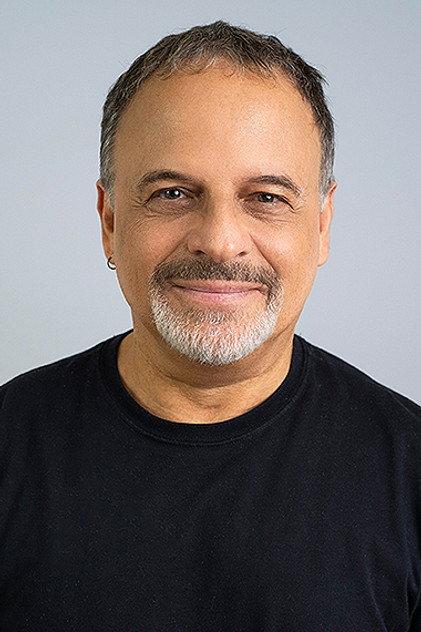Marcos Breda - Actor Profile Photo