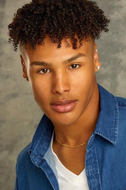 Amari Smith - Actor Profile Photo