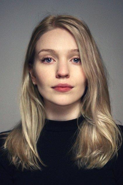 Natalie Mitson - Actor Profile Photo