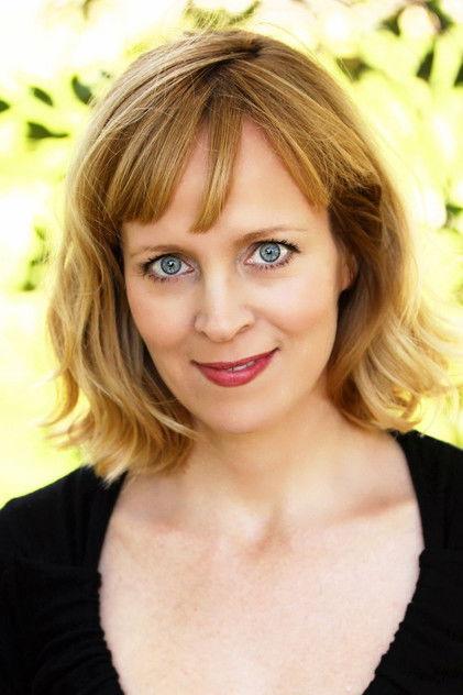 Angela Landis - Actor Profile Photo