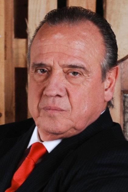 Mauricio Pesutic - Actor Profile Photo