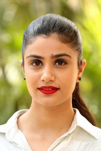 Jia Sharma - Actor Profile Photo