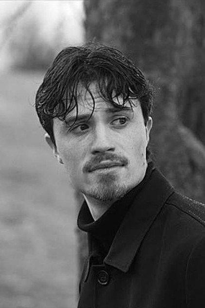 Adam Paradisio - Actor Profile Photo