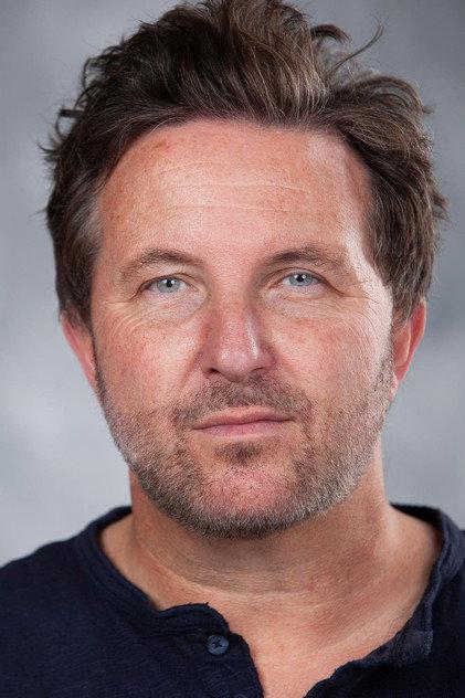 Scott Barrington - Actor Profile Photo