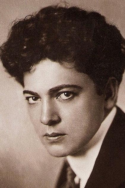 Alfred Gerasch - Actor Profile Photo