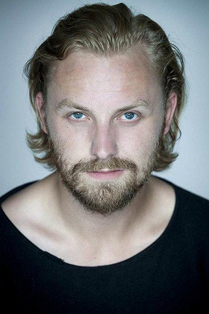 Tom Canton - Actor Profile Photo