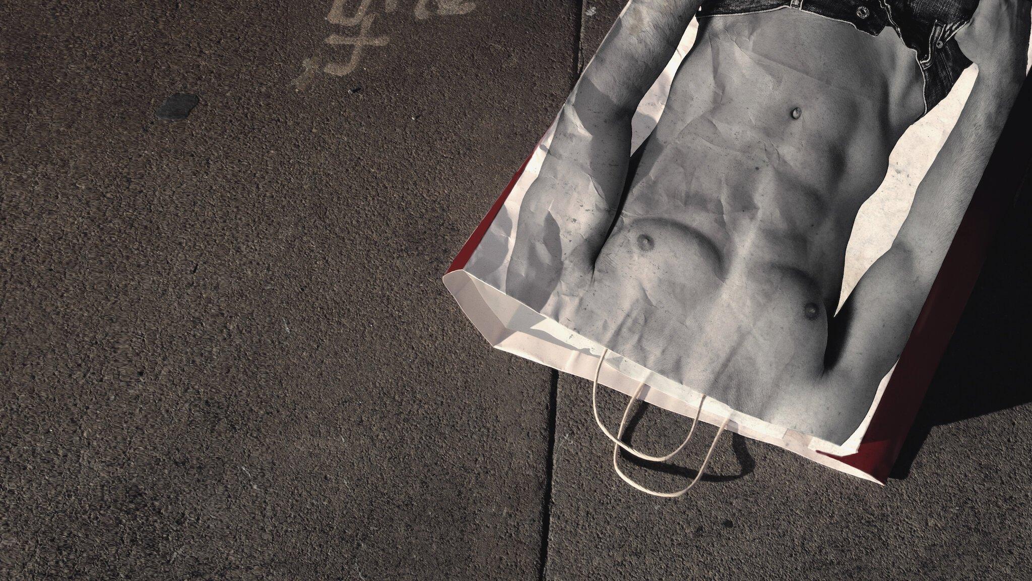 White Hot: The Rise & Fall of Abercrombie & Fitch 2022 movie scene