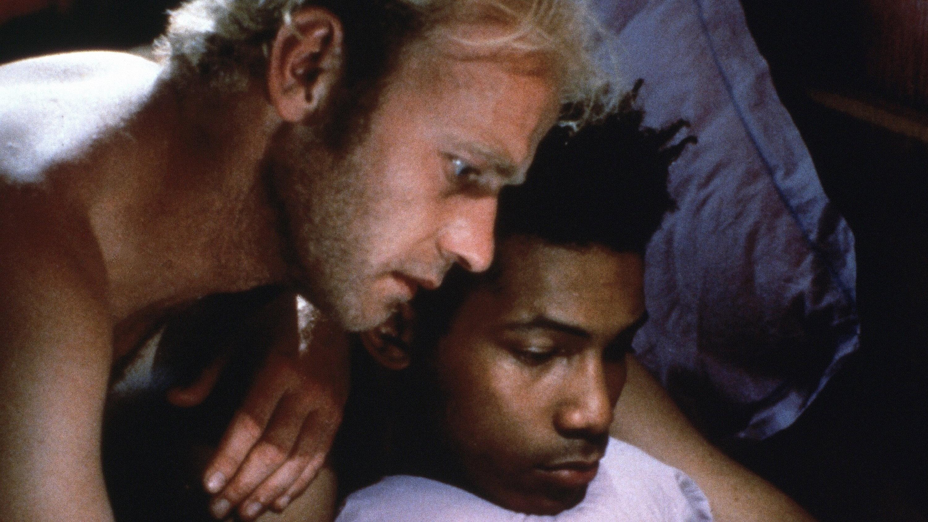 I Can't Sleep 1994 movie scene