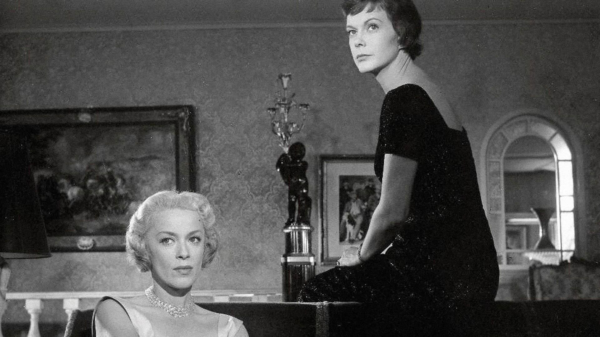 The Lady in Black 1958 movie scene
