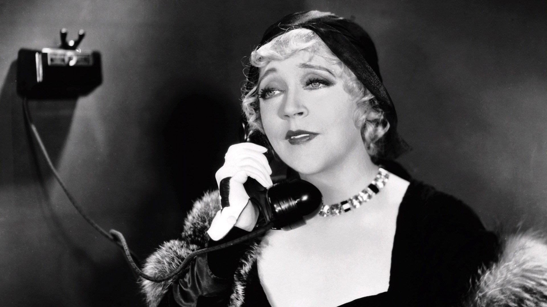 Bachelor Apartment 1931 movie scene