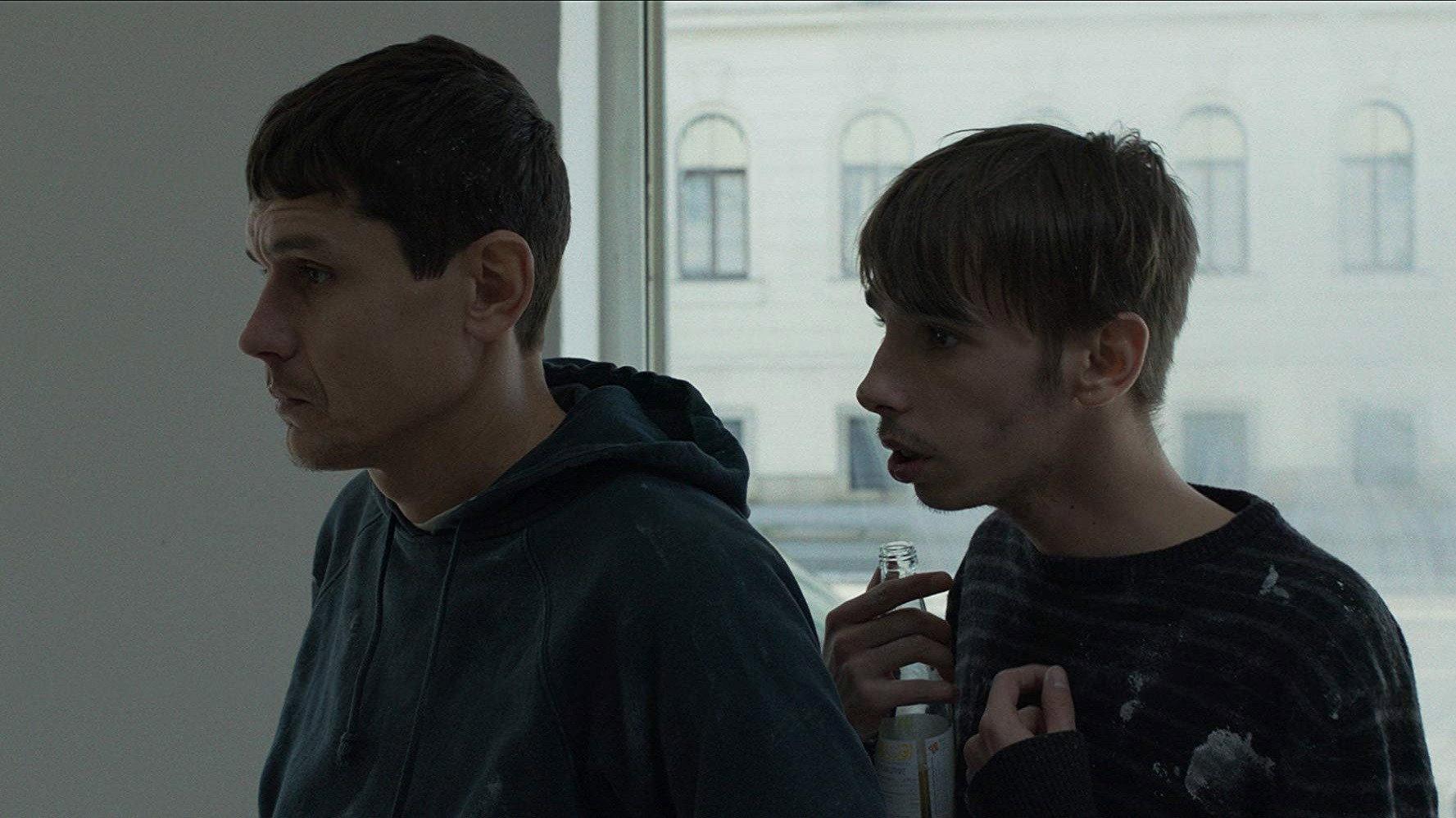 100 EUR 2018 movie scene