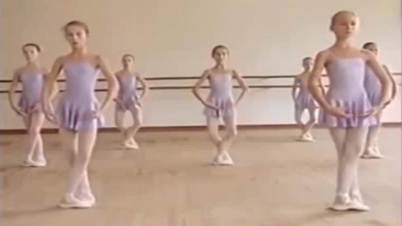 So That People Applaud 2001 movie scene