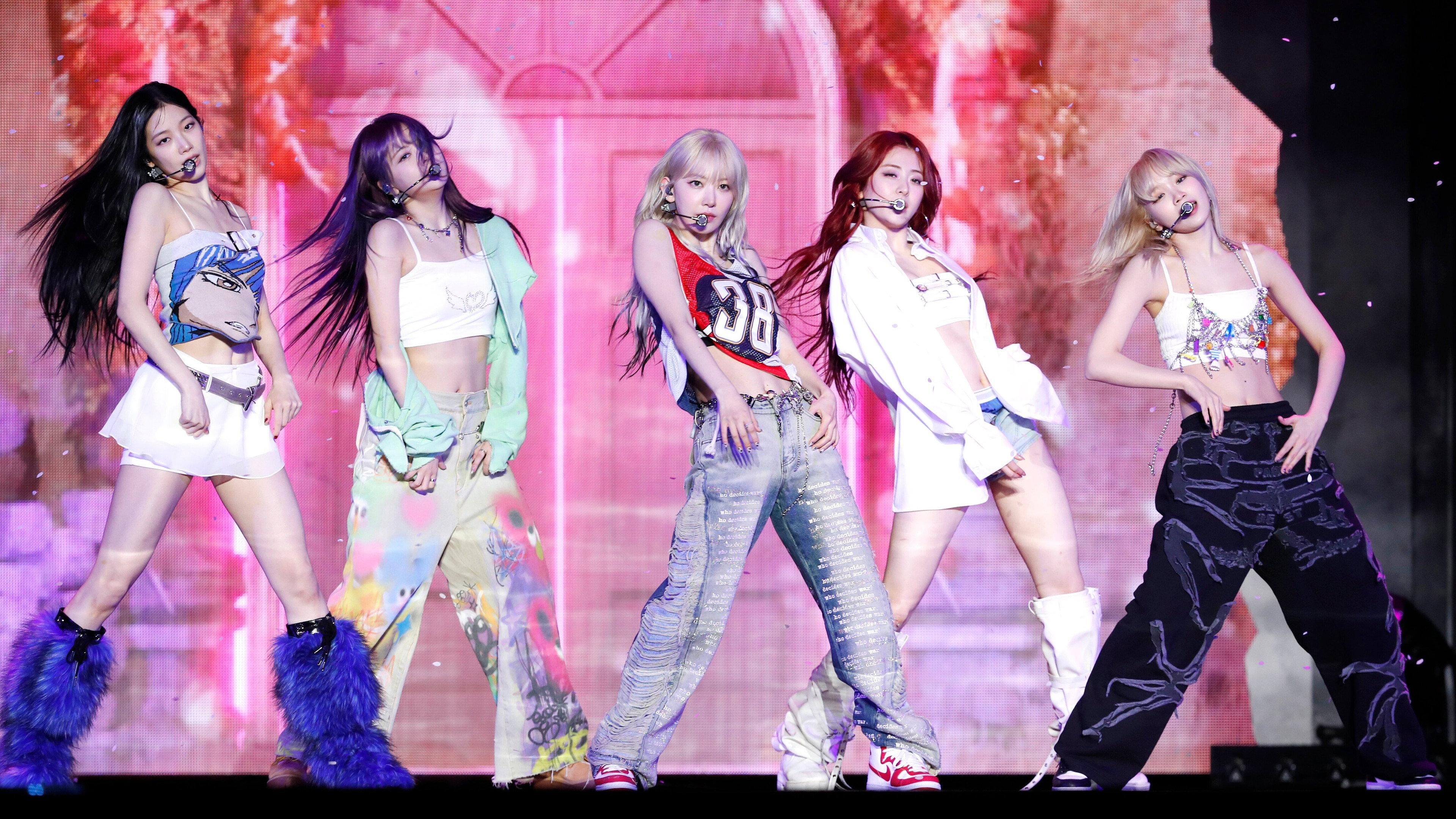 LE SSERAFIM COMEBACK SHOWCASE ‘EASY’ 2024 movie scene