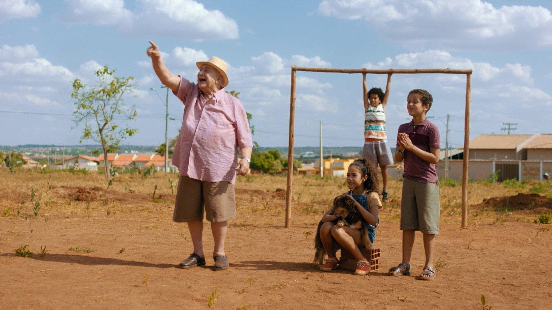 Felipa e o Foguete 2017 movie scene
