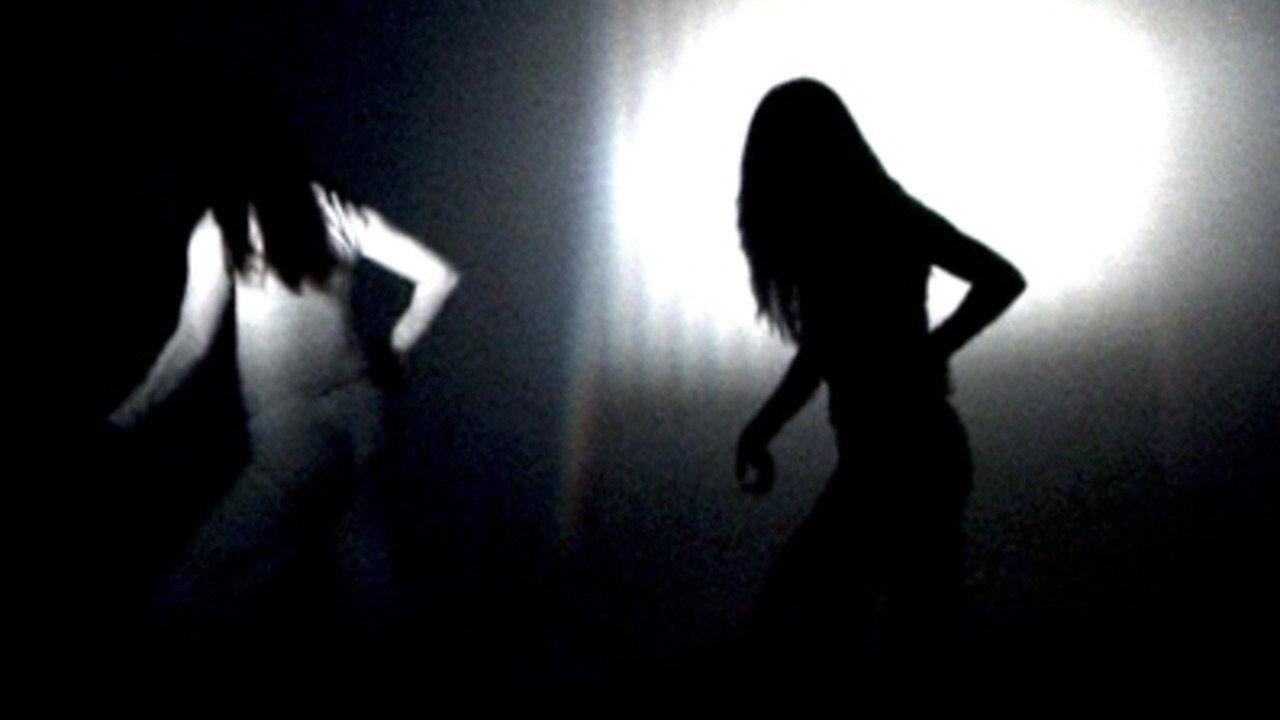 Kami Hitoé 2007 movie scene