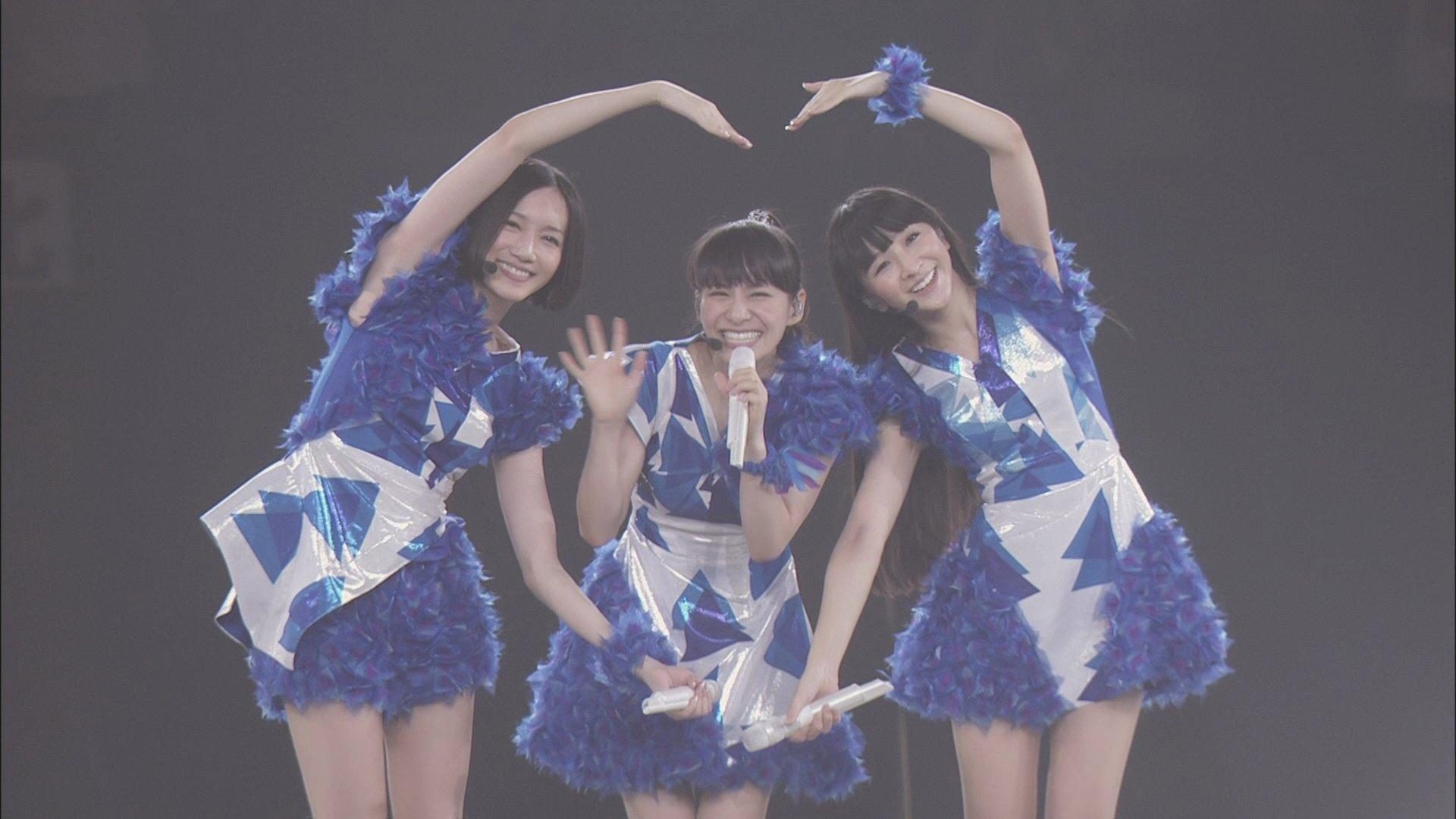 Perfume Live at Tokyo Dome "1 2 3 4 5 6 7 8 9 10 11" 2011 movie scene