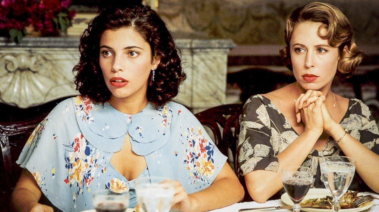 Belle Époque 1992 movie scene