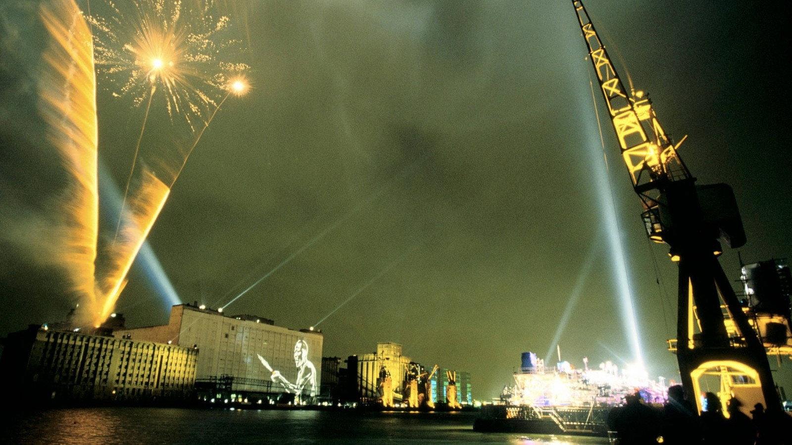 Jean-Michel Jarre - Destination Docklands - The London Concert 1988 movie scene