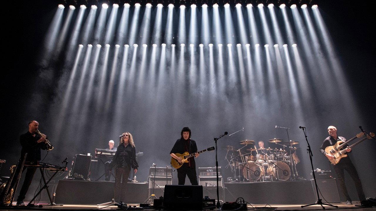 Steve Hackett Genesis Revisited Live: Seconds Out & More 2022 movie scene