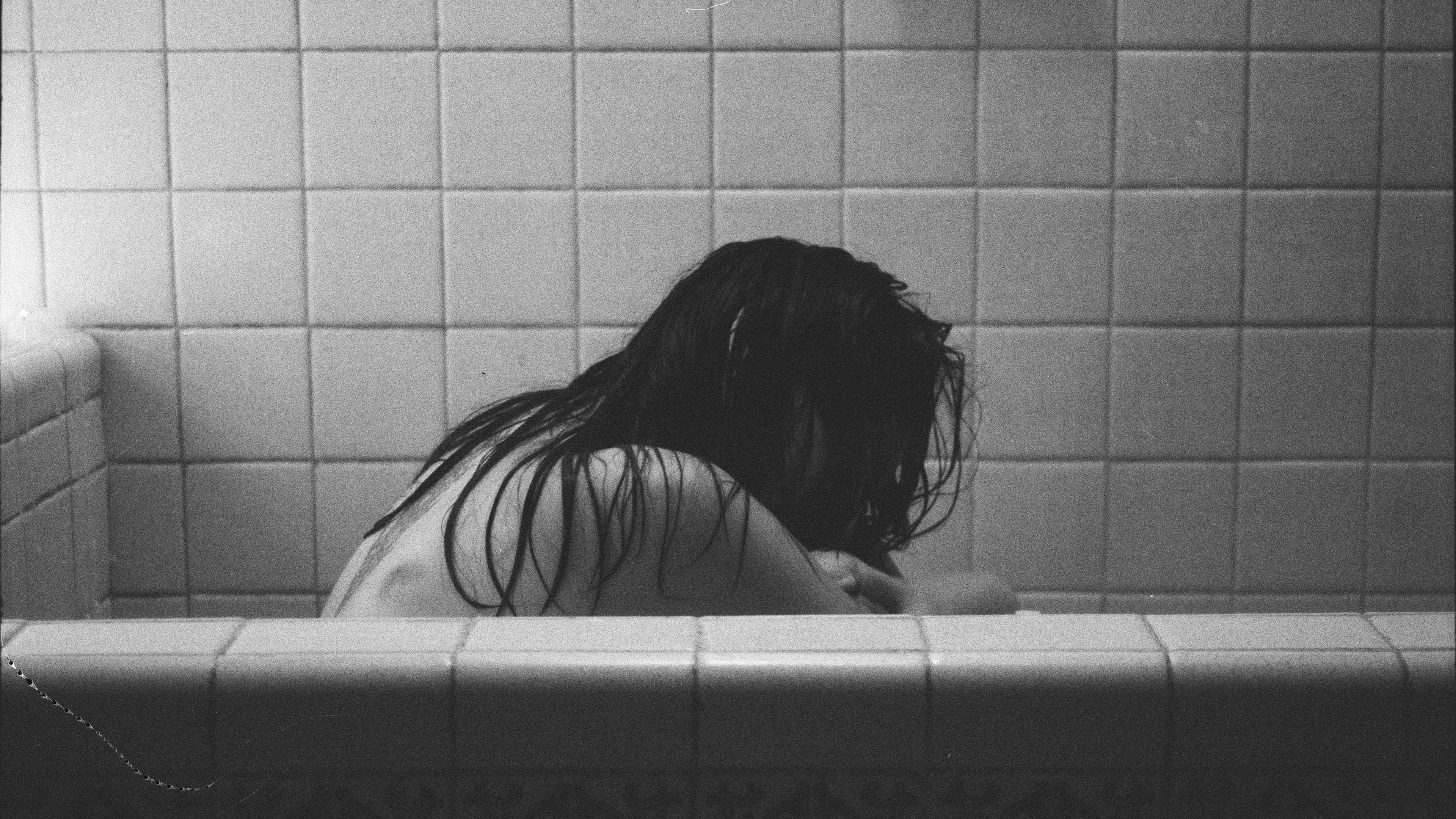 I Want a Love That Hungers for Me, But Not for My Body  movie scene