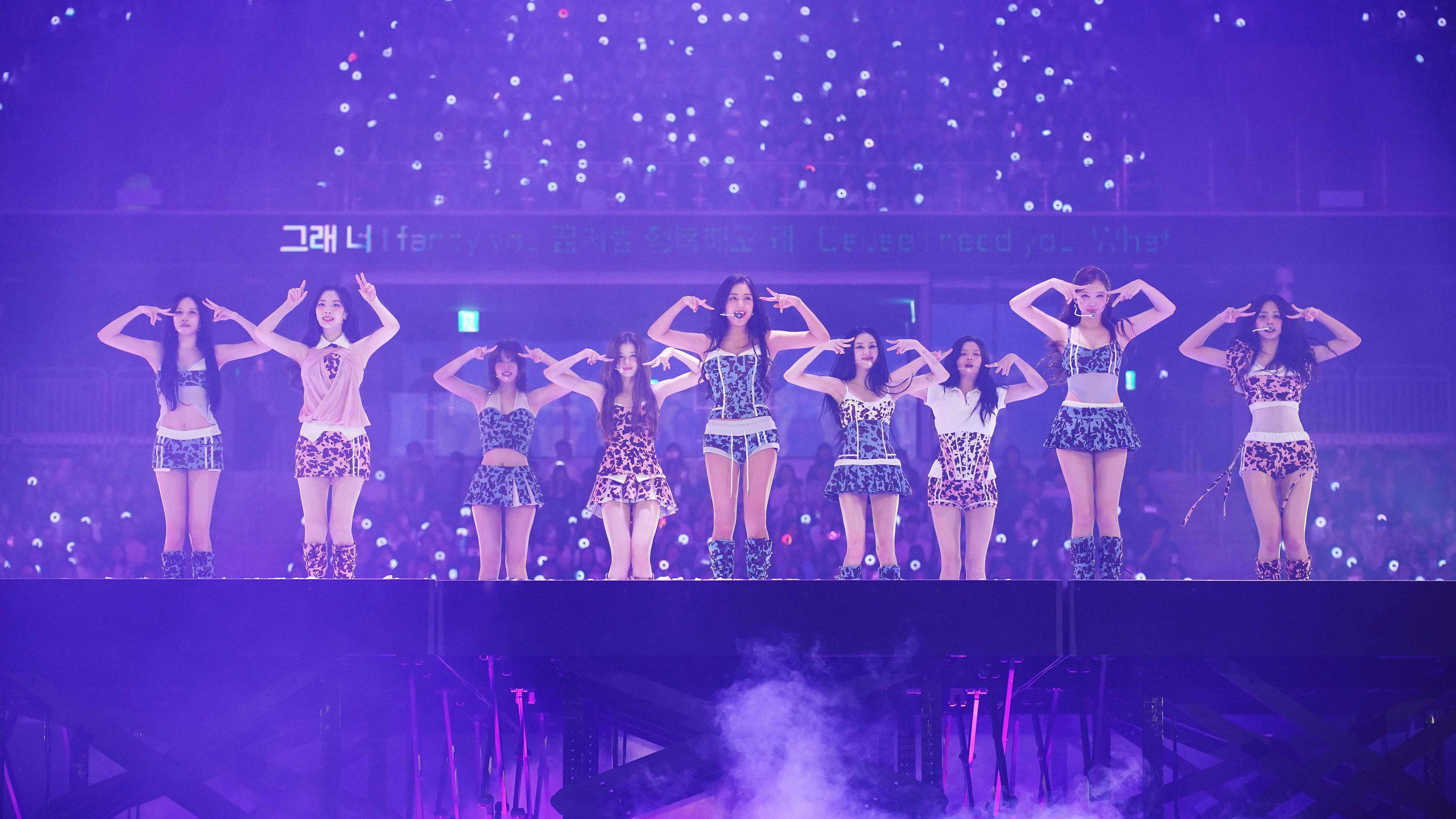 TWICE WORLD TOUR [THIS IS FOR] in Incheon 2025 movie scene