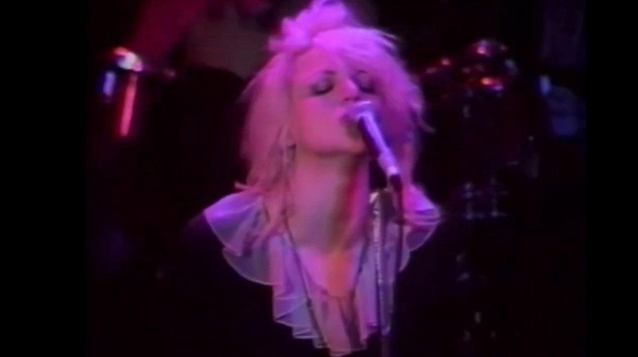 Hole: Live at Club Lingerie (Hollywood, 1990) 1990 movie scene