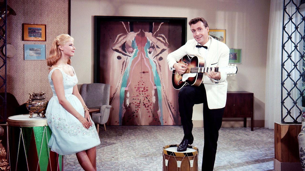 Ich bin kein Casanova 1959 movie scene