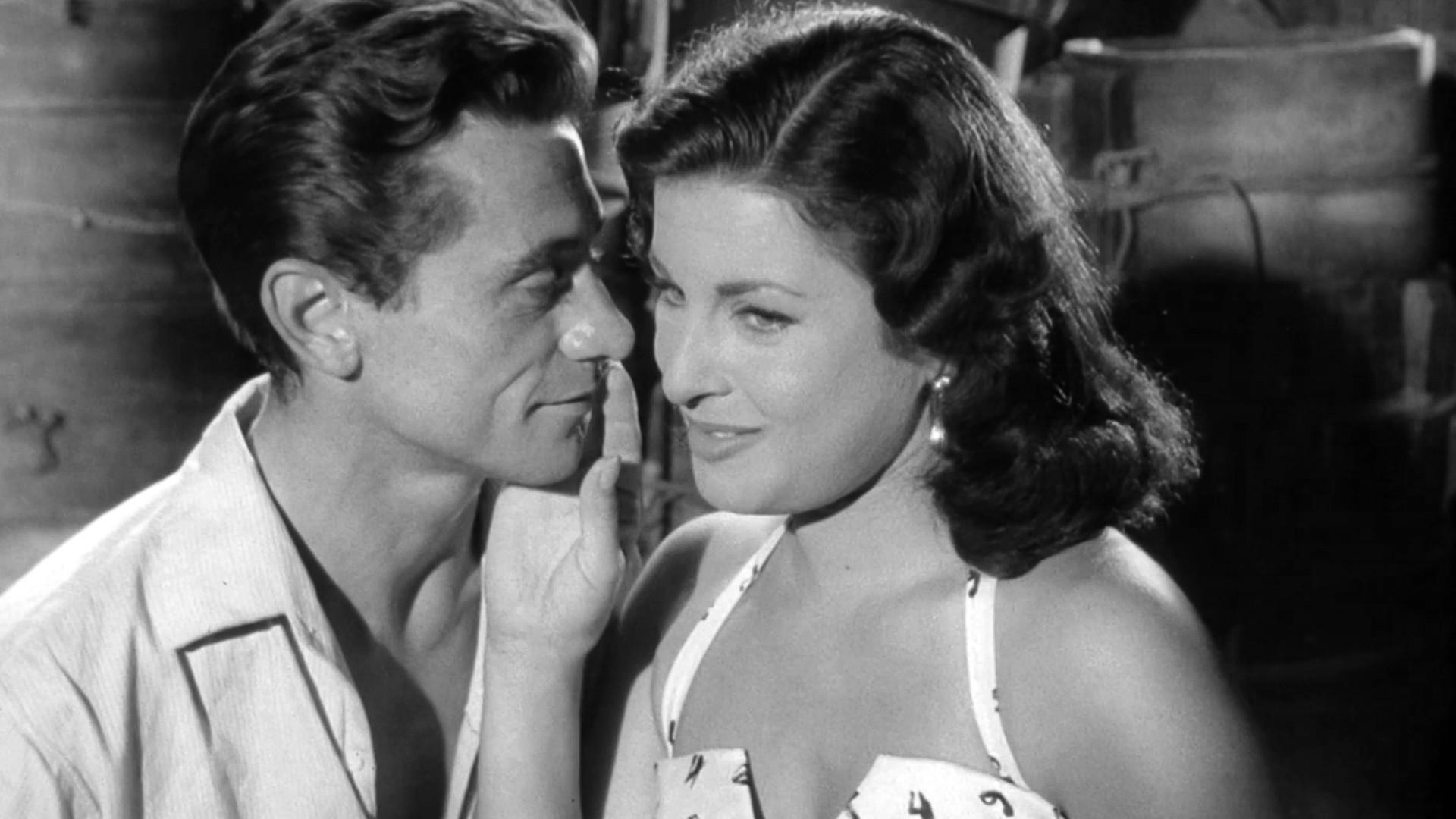 L'Incantevole nemica 1953 movie scene