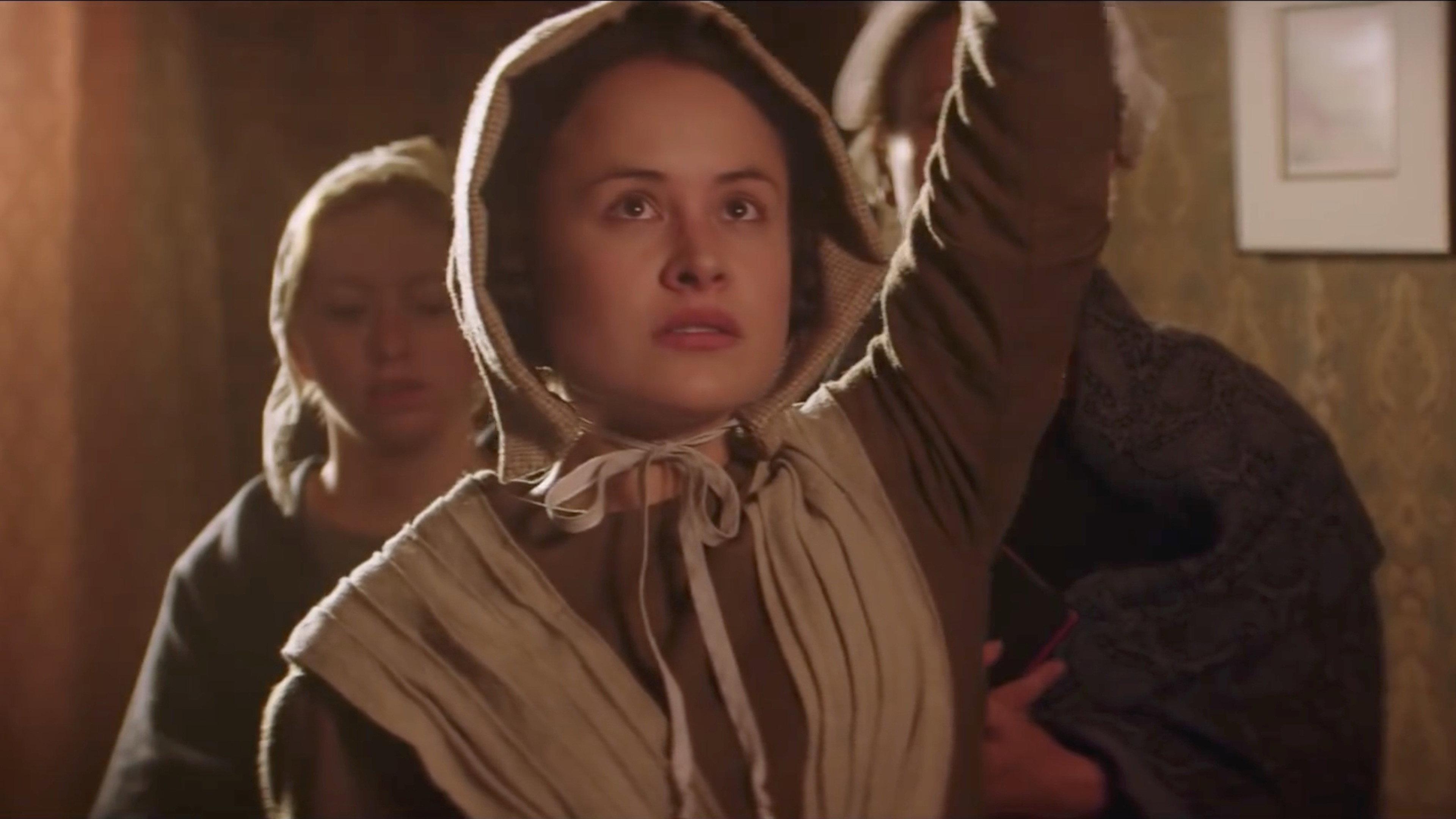 Tell the World 2016 movie scene