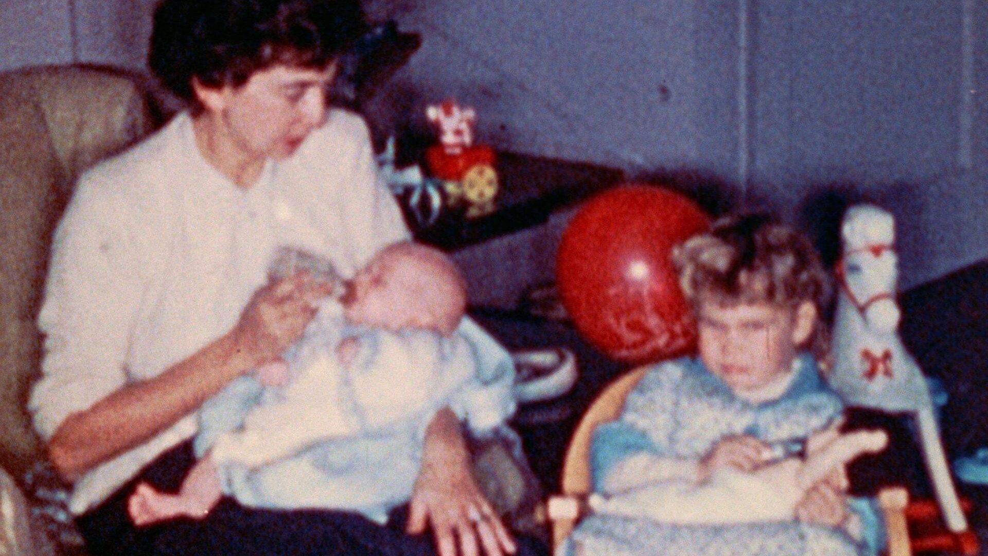 Home Movie 1974 movie scene