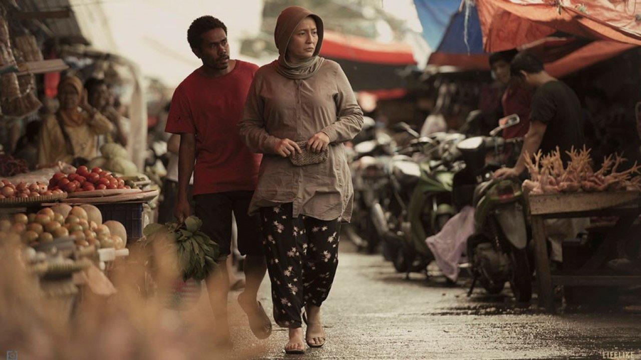 Tabula Rasa 2014 movie scene