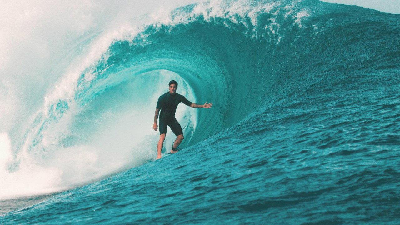 Gabriel Medina 2020 movie scene