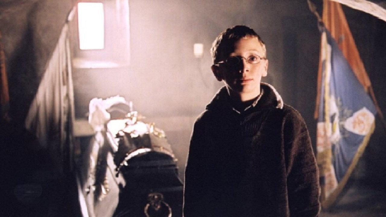 Spuk am Tor der Zeit 2003 movie scene