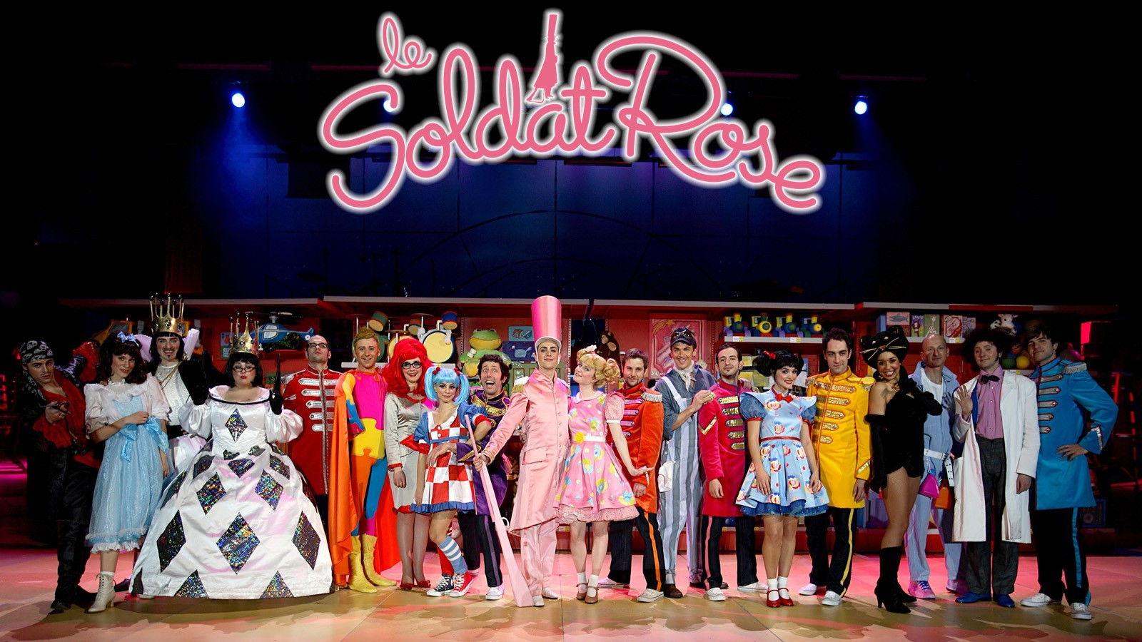 The Pink Soldier 2006 movie scene